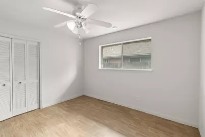 5707 Kuldell Drive, Houston, TX 77096 - Photo 20
