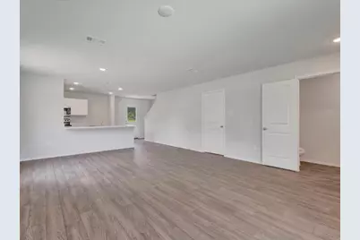 325 Dana Drive, Lufkin, TX 75901 - Photo 2