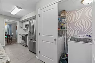 59 Hideaway Dr, Friendswood, TX 77546 - Photo 12