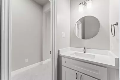 8155 Crestview Drive, Houston, TX 77028 - Photo 4