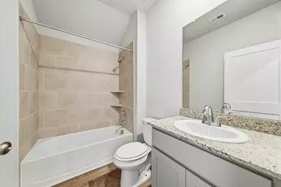 14215 Spring Valley Drive, Conroe, TX 77303 - Photo 20