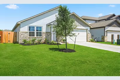 14215 Spring Valley Drive, Conroe, TX 77303 - Photo 2