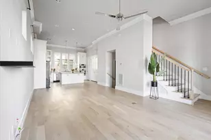 1005 St Charles St, Houston, TX 77003 - Photo 16