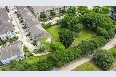 2127 Stacy Glen, Houston, TX 77008 - Photo 34