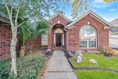 411 Green Cedar Drive, League City, TX 77573 - Photo 4