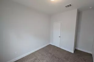 8235 Locksley Rd, Houston, TX 77078 - Photo 12
