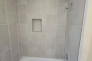 8235 Locksley Rd, Houston, TX 77078 - Photo 20