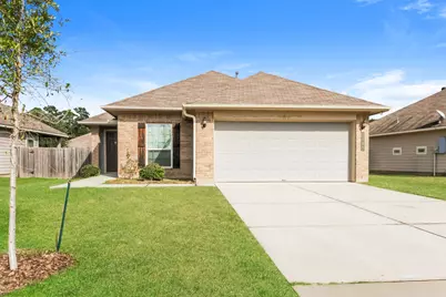1165 Shadow Glenn Drive, Conroe, TX 77301 - Photo 1