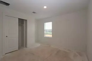 423 E Rose Marie Ln, Montgomery, TX 77356 - Photo 12