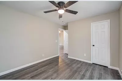 5803 Forest Timbers Dr, Humble, TX 77346 - Photo 4