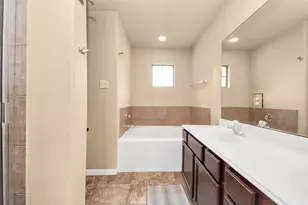 9219 Dewberry Blossom Ln, Houston, TX 77064 - Photo 24