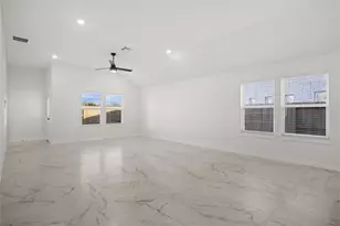6219 Royal Palm Dr, Manvel, TX 77578 - Photo 10