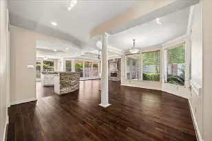 4510 Cypress Pond Ct, Houston, TX 77059 - Photo 8