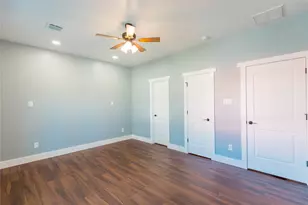 818 Westshire Dr, Houston, TX 77013 - Photo 18