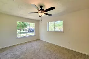 6 Sowell Ln, Huntsville, TX 77320 - Photo 14