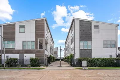 9614 Riddlewood Lane, Houston, TX 77025 - Photo 18