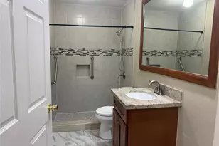 5010 Rebel Ridge Dr, Sugar Land, TX 77478 - Photo 16