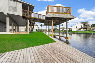 16 N Curlew St, La Marque, TX 77568 - Photo 6