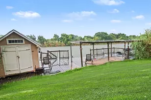 2932 Shady Creek Ln, Freeport, TX 77541 - Photo 24