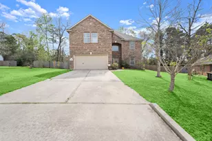10490 Sunflower Dr, Conroe, TX 77318 - Photo 2