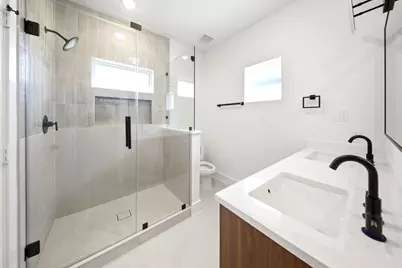 7417 Charlie Street #B, Houston, TX 77088 - Photo 20