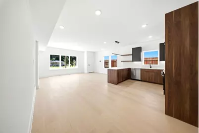 7417 Charlie Street #B, Houston, TX 77088 - Photo 6