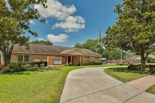 11507 Barwood Bend Dr, Houston, TX 77065 - Photo 48