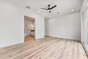 5906 St Augustine St, Houston, TX 77021 - Photo 16