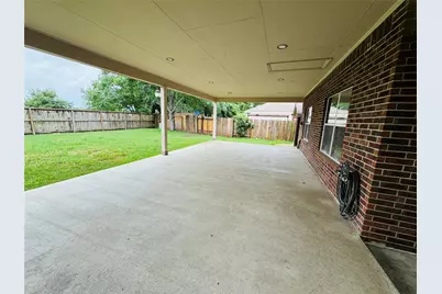12810 Gable Wind Mill Lane, Houston, TX 77044 - Photo 10