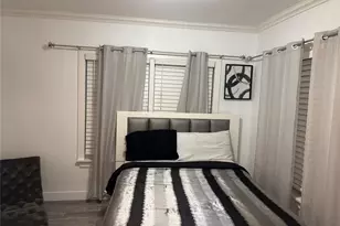 3021 Gray St, Houston, TX 77004 - Photo 8