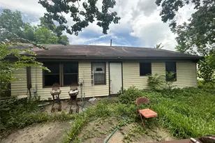 5838 Doolittle Blvd, Houston, TX 77033 - Photo 20
