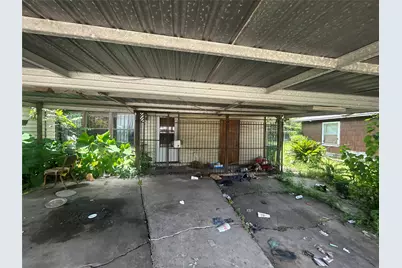 5838 Doolittle Boulevard, Houston, TX 77033 - Photo 12