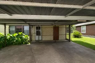 5838 Doolittle Blvd, Houston, TX 77033 - Photo 2