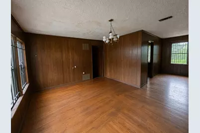 5838 Doolittle Boulevard, Houston, TX 77033 - Photo 4