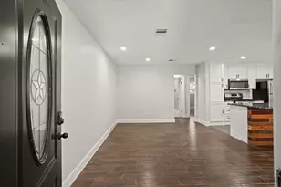 1030 Grand Jct Dr, Katy, TX 77450 - Photo 2