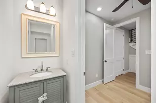 2310 Detering St, Houston, TX 77007 - Photo 8