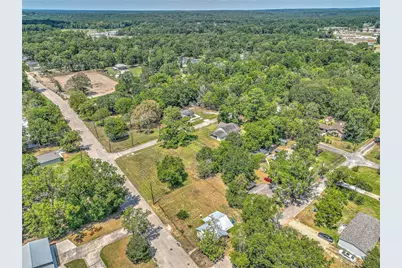 704 W West Street, Livingston, TX 77351 - Photo 28