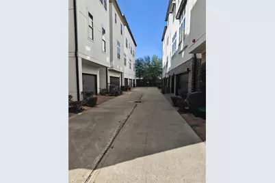 2017 Fannin Station, Houston, TX 77045 - Photo 36