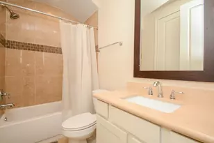 2017 Fannin Station, Houston, TX 77045 - Photo 4