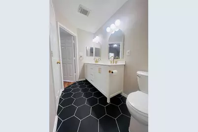 15 Wineberry Place, The Woodlands, TX 77382 - Photo 18