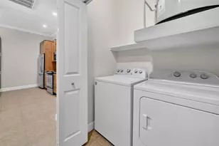 1010 Rosine St, Houston, TX 77019 - Photo 16