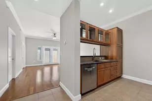 1010 Rosine St, Houston, TX 77019 - Photo 10