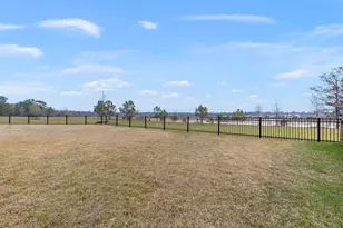 16103 Sapphire Crst Dr, Conroe, TX 77302 - Photo 36