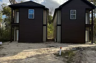 9918 Fillmore, Houston, TX 77029 - Photo 1