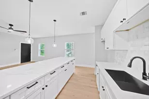 9918 Fillmore, Houston, TX 77029 - Photo 28