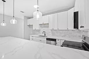 9918 Fillmore, Houston, TX 77029 - Photo 10