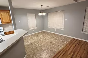 3003 30th St N, Texas City, TX 77590 - Photo 10