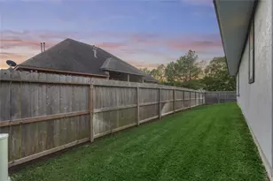 214 Wyndemere Dr, Montgomery, TX 77356 - Photo 46