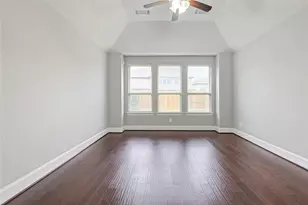 5919 Solara Ledge Ln, Sugar Land, TX 77479 - Photo 8