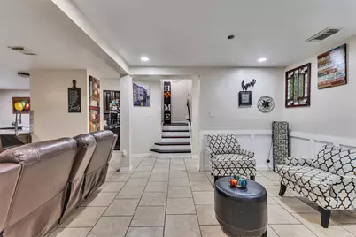 10623 Gulf Valley Street, Houston, TX 77075 - Photo 12